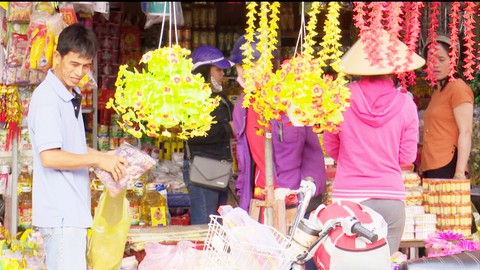 Chợ nhộn nhịp ngày đưa ông Táo về trời