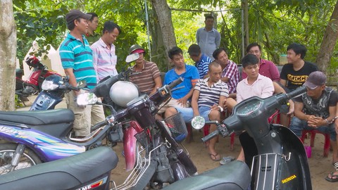 Bắt nhóm đối tượng đá gà ăn tiền