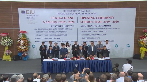 775 tân sinh viên gia nhập Đại học Quốc tế Miền Đông