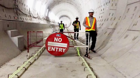 Vào công trường dưới lòng đất của tuyến Metro số 1