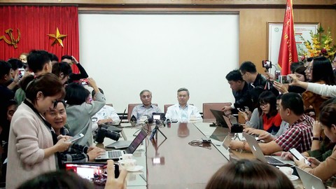 Bác sĩ Bệnh viện Bạch Mai xin lỗi sau phát ngôn tại chùa Ba Vàng