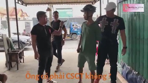 Công an Đồng Nai khẳng định, 'tiếp thị sữa' trong clip xôn xao trên mạng không phải là CSGT