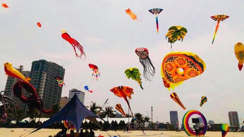 Mãn nhãn với chương trình thả diều nghệ thuật ở Đà Nẵng