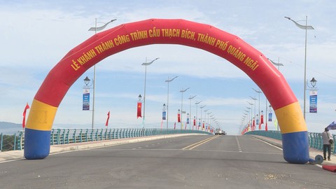Khánh thành cầu Thạch Bích 643 tỉ đồng bắc qua sông Trà Khúc
