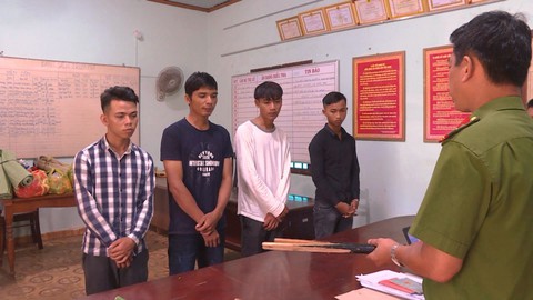 Đi gây sự bị đánh nhập viện