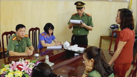 Công an đề nghị ‘xử’ 210 phụ huynh có con được nâng điểm ở Hà Giang