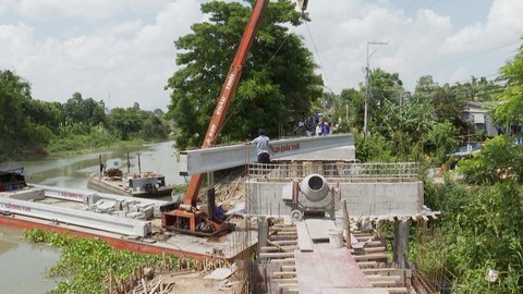 Chuyện về những cây cầu nối những bờ vui