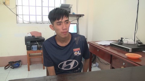 Trộm tài sản rồi đâm chết chủ nhà để tẩu thoát