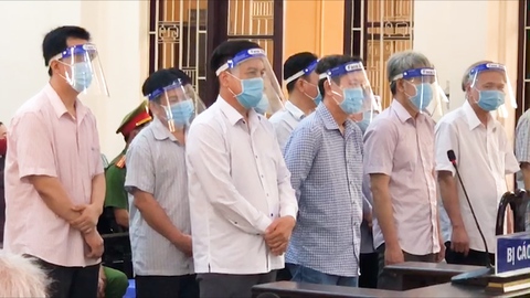 Video: Xét xử vụ cựu chủ tịch TP Trà Vinh cùng thuộc cấp gây thất thoát hơn 69 tỉ đồng