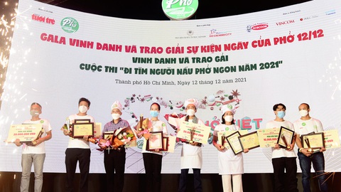 Đêm Gala “Ngày của Phở 12-12” năm 2021: Vinh danh Hoa hồi vàng, Hoa hồi bạc và Hoa hồi Nhân ái
