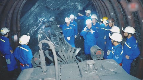 Tập đoàn công nghiệp Than - Khoáng sản Việt Nam chiếm 36% thu ngân sách nội địa của tỉnh Quảng Ninh năm 2021
