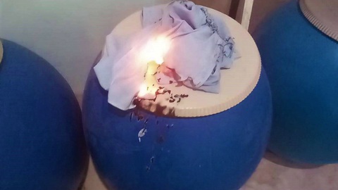 Video: Người dân bất an vì lửa bỗng dưng bốc cháy, hư hỏng đồ đạc trong nhà