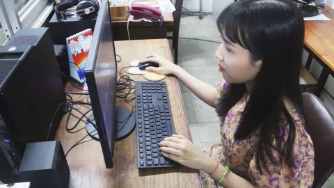 Góc nhìn trưa nay | Chuyện cô gái làm sách nói cho người khiếm thị
