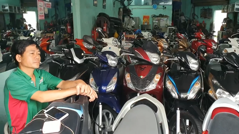 Người dân than phiền thủ tục đăng ký xe mới còn ‘nhiêu khê’, tốn thời gian