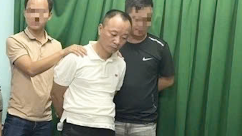 Bắt người giả danh 'đại tá cảnh sát hình sự' lừa tiền hứa chạy tội vụ Tú 'ác' ở Bình Thuận
