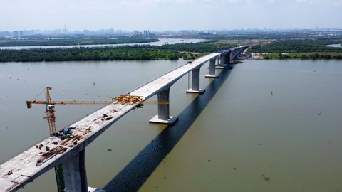 Hình ảnh cầu Nhơn Trạch lớn nhất ở vành đai 3 TP.HCM đang chờ thông xe kỹ thuật