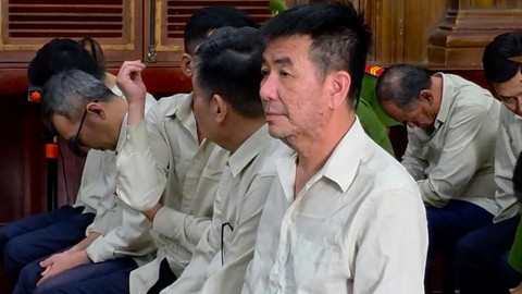 Vụ khai thác cát lậu: Chủ tịch Công ty Trung Hậu 68 khai gì?