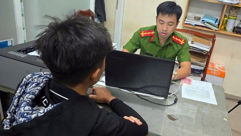 Mâu thuẫn từ chuyện cùng quen một bạn nữ, nam sinh bị đánh nứt sọ, công an vào cuộc