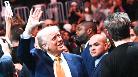 Ông Trump cảnh báo không có quốc gia nào thoát khỏi các mức thuế quan trừng phạt