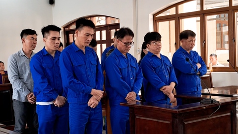 Lái xe của cựu trưởng Trạm cảnh sát giao thông Suối Tre bị phạt 9 năm tù