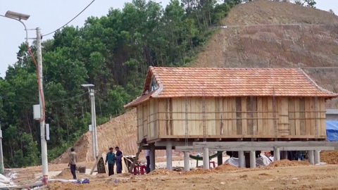 Góc nhìn trưa nay | Đưa người dân ra khỏi vùng sạt lở núi