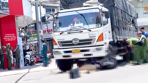 Tai nạn ở trung tâm TP Nha Trang, một phụ nữ đi xe máy tử vong