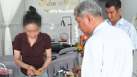 Phạt 25 triệu đồng, đình chỉ hoạt động một cơ sở dịch vụ thẩm mỹ ở Mỹ Tho