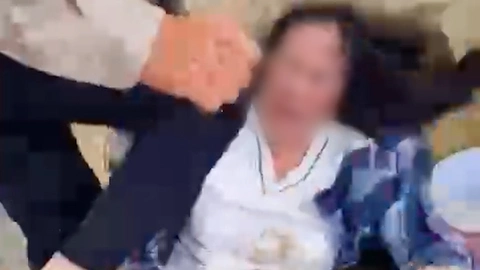 Tiểu thương tố bị hành hung ngay bên trong chợ Di Linh, công an vào cuộc