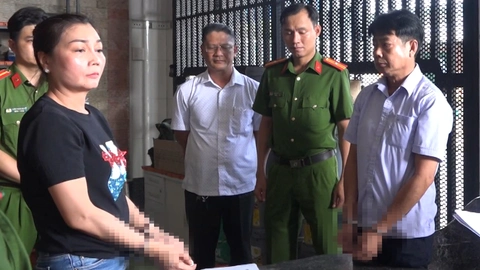 Bắt hai vợ chồng chiếm đoạt hơn 27 tỉ đồng bằng chiêu trò đáo hạn ngân hàng ở Cà Mau