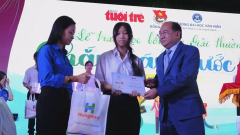 Học bổng Chắp cánh ước mơ: Từ gian khó, những ước mơ bay lên