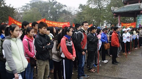 Hơn 2000 bạn trẻ Huế tham gia ngày hội vì môi trường
