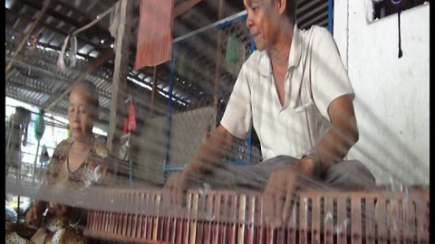 Về xứ Định xem nghề dệt chiếu