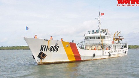 Chào đón kiểm ngư hoàn thành nhiệm vụ trở về
