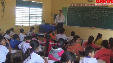 Giáo viên khốn khổ vì trường…nợ lương và trợ cấp nhiều tháng