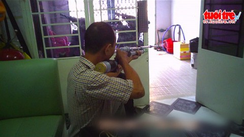 Điều tra: Lén lút rao bán súng hơi tự chế