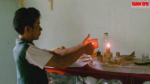 Một thôn 30 năm không có điện