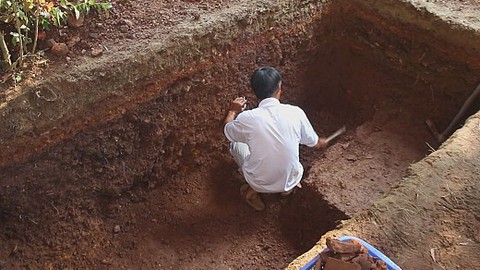 Mở hố thăm dò dấu vết lăng mộ vua Quang Trung