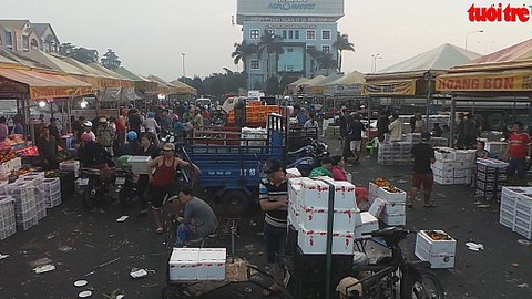 Trái cây Trung Quốc về đầy chợ, tiểu thương nhập nhèm xuất xứ
