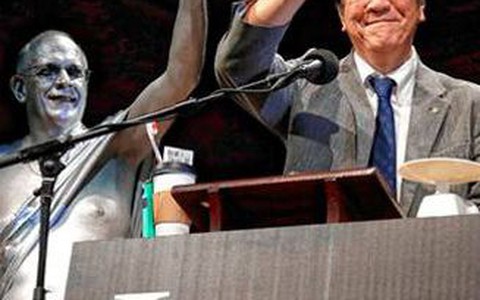 Giải Ig Nobel 2019 trị giá “khủng”: 10 ngàn tỷ đô la... Zimbabwe!