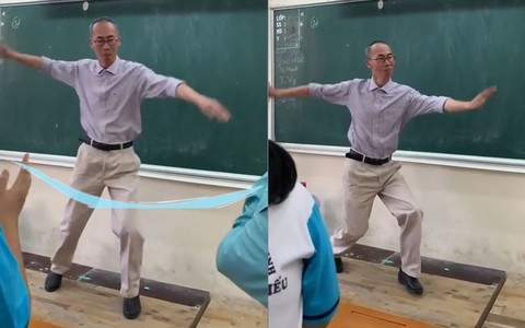 TS Lê Bá Khánh Trình múa phụ họa cho học sinh hát bài "Bụi phấn"