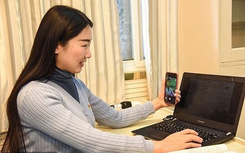 Giữa mùa dịch, mẹ dựng lều có wifi cho con học lớp online