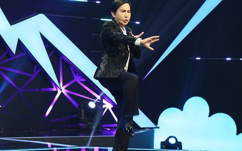 Việt Hương, Trung Dân tung chưởng tại 'Lò võ tiếu lâm'