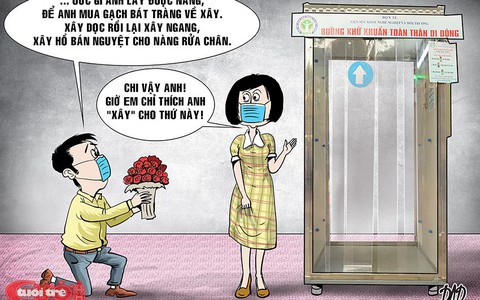 Ước gì anh lấy được nàng, mua buồng khử khuẩn cho nàng rửa... thân