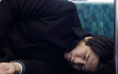 Nhân viên văn phòng Nhật thích nghi với làm việc từ xa, bất chấp văn hóa "có mặt"