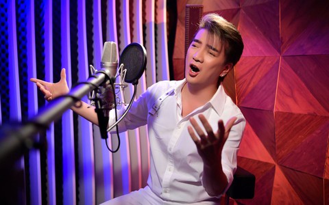 Đàm Vĩnh Hưng nhờ công an vào cuộc để tóm kẻ mạo danh, lừa đảo