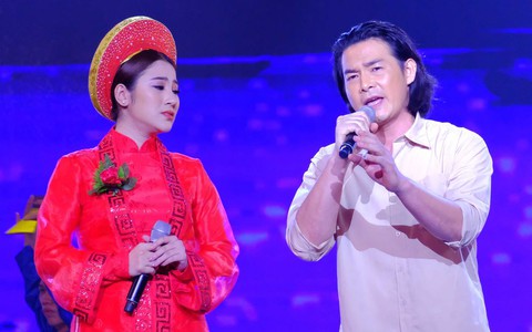 Phi Nhung chê thẳng Quách Ngọc Ngoan trên truyền hình