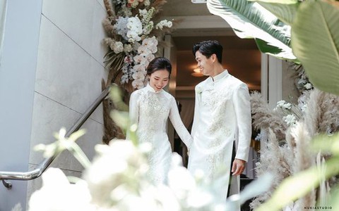 Loạt ảnh xúc động trong lễ đính hôn Công Phượng - Viên Minh