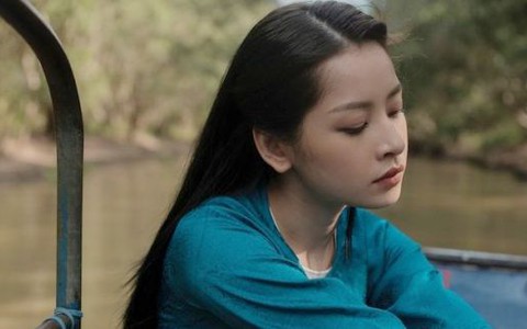 Chi Pu nức nở khi những chia sẻ về MV 'Cung đàn vỡ đôi' bị bóp méo