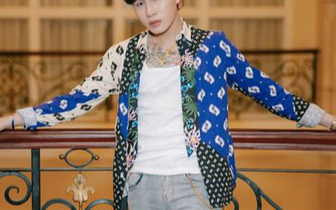 Fandom bị nghi kêu gọi tẩy chay sản phẩm của đồng nghiệp, Jack và êkíp quản lý lên tiếng