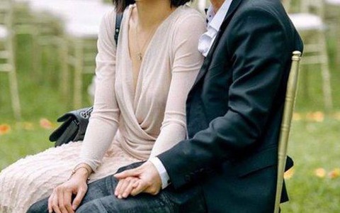 Lưu Đê Ly tung thêm clip về vụ ẩu đả, chứng minh vợ chồng cô không động thủ trước